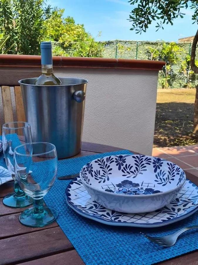 Casa vacanze Villino Le Ortensie Stintino Italia