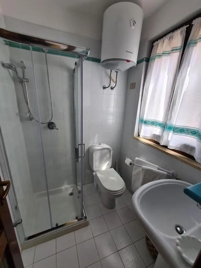 Villino Le Ortensie ستينتينو
